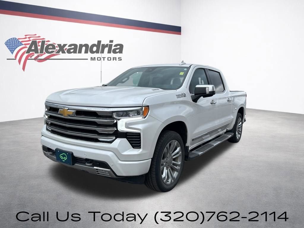2023 Chevrolet Silverado 1500 High Country in Iridescent Pearl Tricoat — front three-quarter view