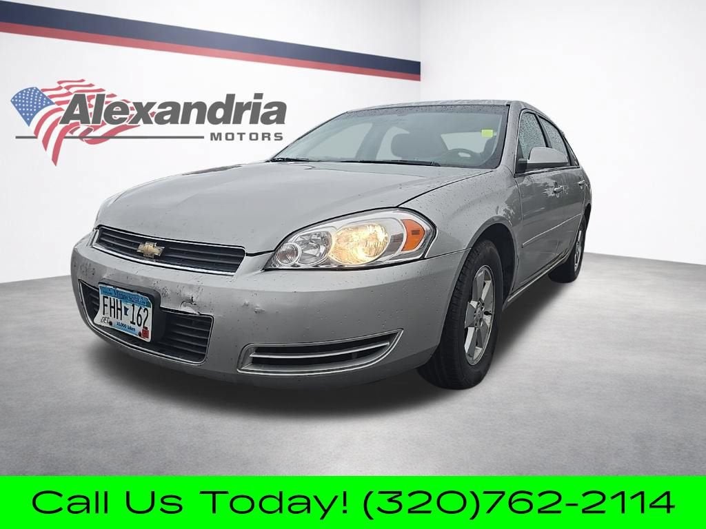 2008 Chevrolet Impala LT in Silverstone Metallic — front three-quarter view